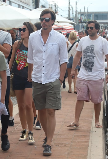 Pampita y García Moritán, como dos turistas más (Fotos: GM Press)