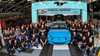 Tesla vs Ford