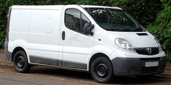 Un niño de nueve años es rescatado en Francia tras pasar más de un año encerrado en una furgoneta (Public Domain Pictures)