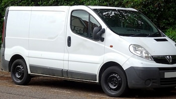 Un niño de nueve años, “pálido y manifiestamente desnutrido”, es rescatado en Francia tras pasar más de un año encerrado en una furgoneta por su propio padre