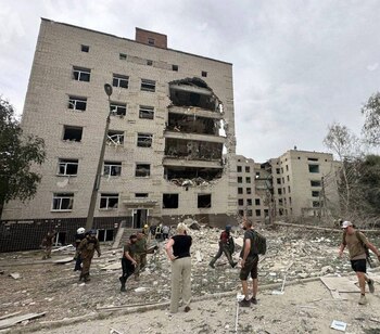 Poltava, sitio educativo y hospital