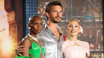 Cynthia Erivo y Jonathan Bailey