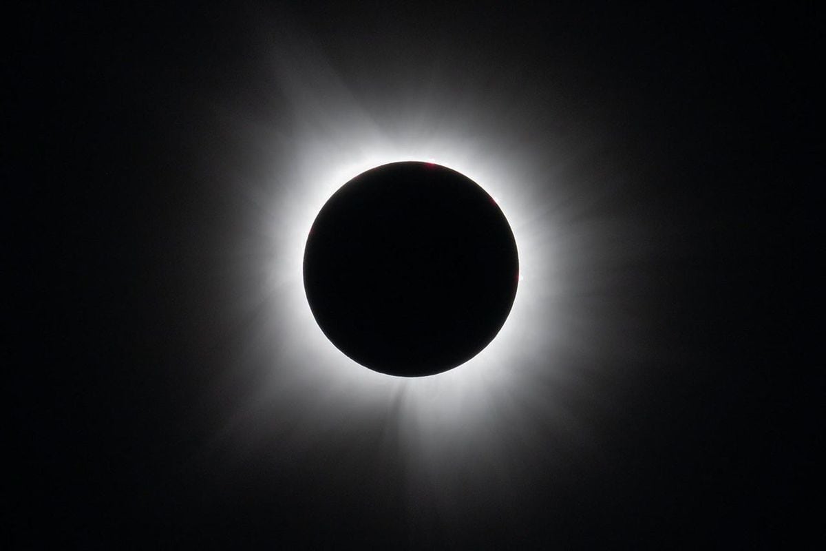 El eclipse solar total del 12 de agosto de 2026 permitirá a la NASA estudiar la corona solar y la atmósfera en Groenlandia, Islandia y España (NASA)