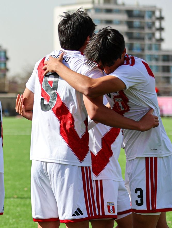 La selección peruana Sub 20 cambió su panorama tras caer ante Colombia. Dos victorias consecutivas frente a Chile y Panamá le permitieron cerrar la fase de grupos en el primer lugar. (Selección Peruana)