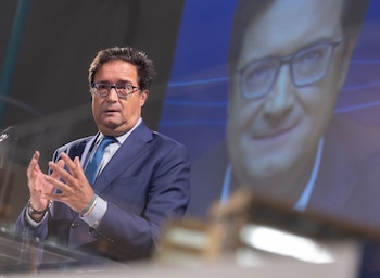 18/09/2026 El ministro para la Transformación Digital y de la Función Pública, Óscar López, interviene en el evento 'Soberanía Digital: Ahora semiconductores', a 18 de septiembre de 2026, en Madrid (España). En el evento se presenta la maqueta de las instalaciones del Centro de Semiconductores que se instalará en Málaga.
POLITICA
Eduardo Parra - Europa Press