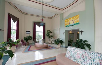 El nombre de Bresaro combina