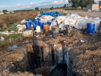 Tres personas son interceptadas mientras