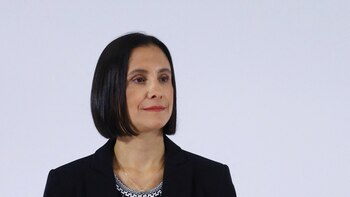 Luz Elena González promete avances