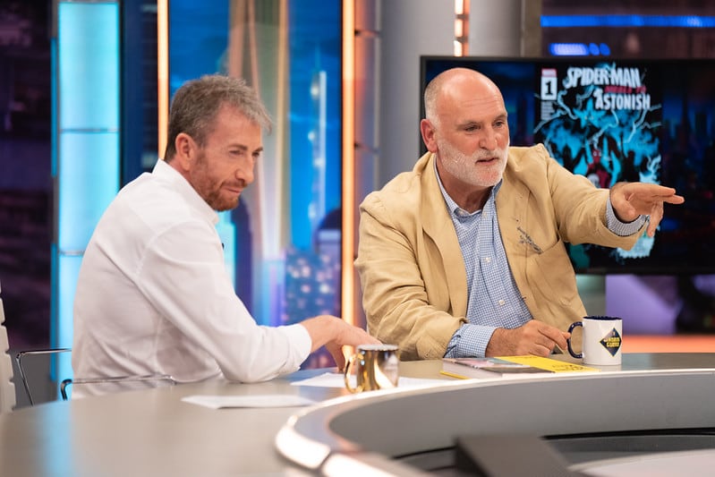 El cocinero relató que en Gaza la falta de recursos obliga a adaptar la ayuda y apoyar con salarios a quienes cocinan (El Hormiguero)