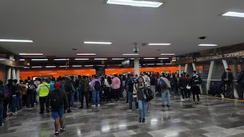 ¿Qué está pasando en el Metro y Metrobús hoy 30 de octubre?