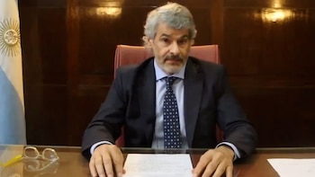 decano Leandro Vergara
