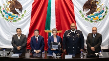 Polémica en San Lázaro: exigen explicar quién autorizó premiación evangélica a alcaldes del PRI y PAN, cuestionan “blanqueamiento político”