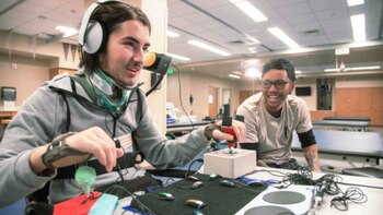 Para su desarrollo se llevaron