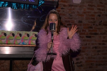 Rocío Milagros Vazquez, conocida en redes sociales como @sereinne, fue host del evento - (Gentilea de V&R Editoras//Bianca Maria Spoltore)