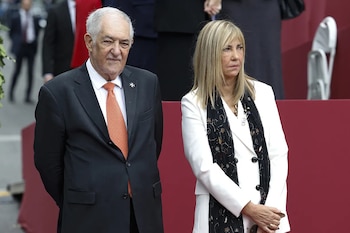 La presidenta del Tribunal Supremo, Isabel Perelló, y el presidente del Tribunal Constitucional, Cándido Conde Pumpido (EFE / Chema Moya)