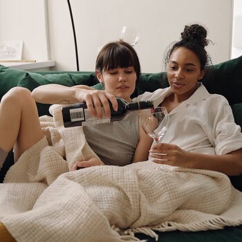 Cuando las personas consumimos bebidas