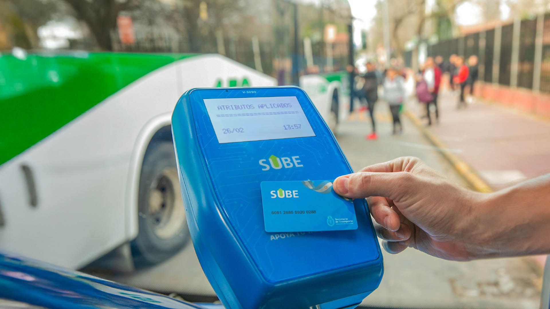 Los beneficiarios deberán actualizar la aplicación para poder validar los pasajes (Créditos: argentina.gob.ar)