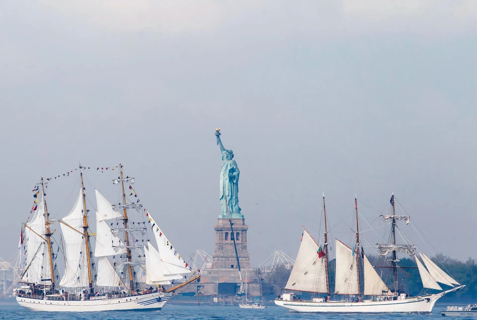 Veleros internacionales surcarán el Hudson en homenaje a los 250 años de la independencia estadounidense. Foto: sail-world.com