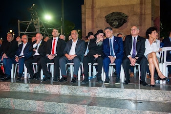 Diferentes personalidades de la política