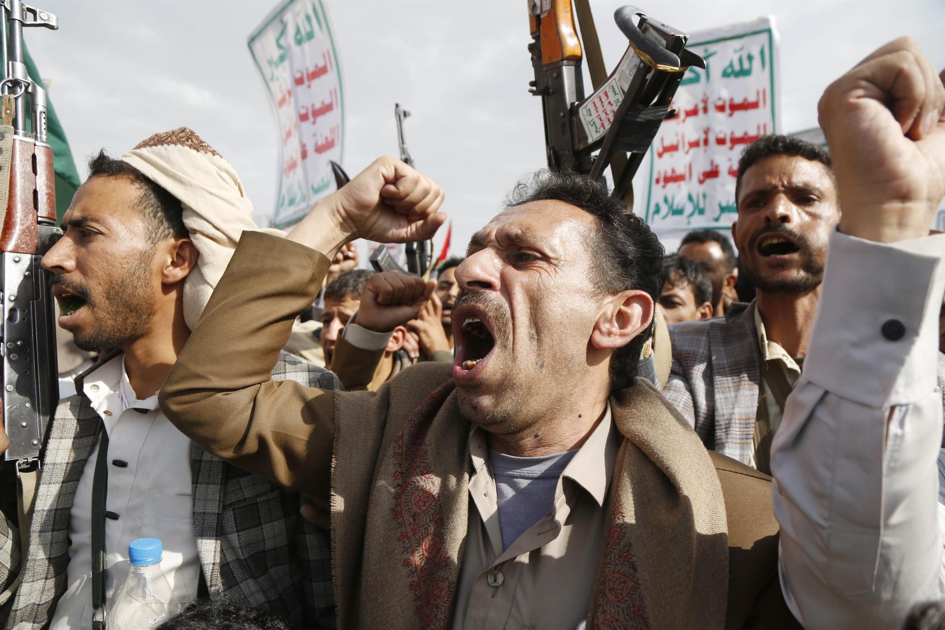 Los hutíes denuncian la operación de EEUU e Israel contra Irán como el «preludio» de una conquista regional