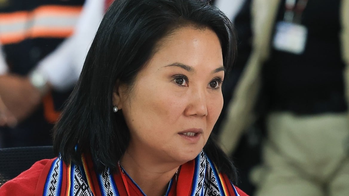 Keiko Fujimori cae en picada hasta 28,3% de aprobación ante preocupación por la economía y el crimen, según Bloomberg