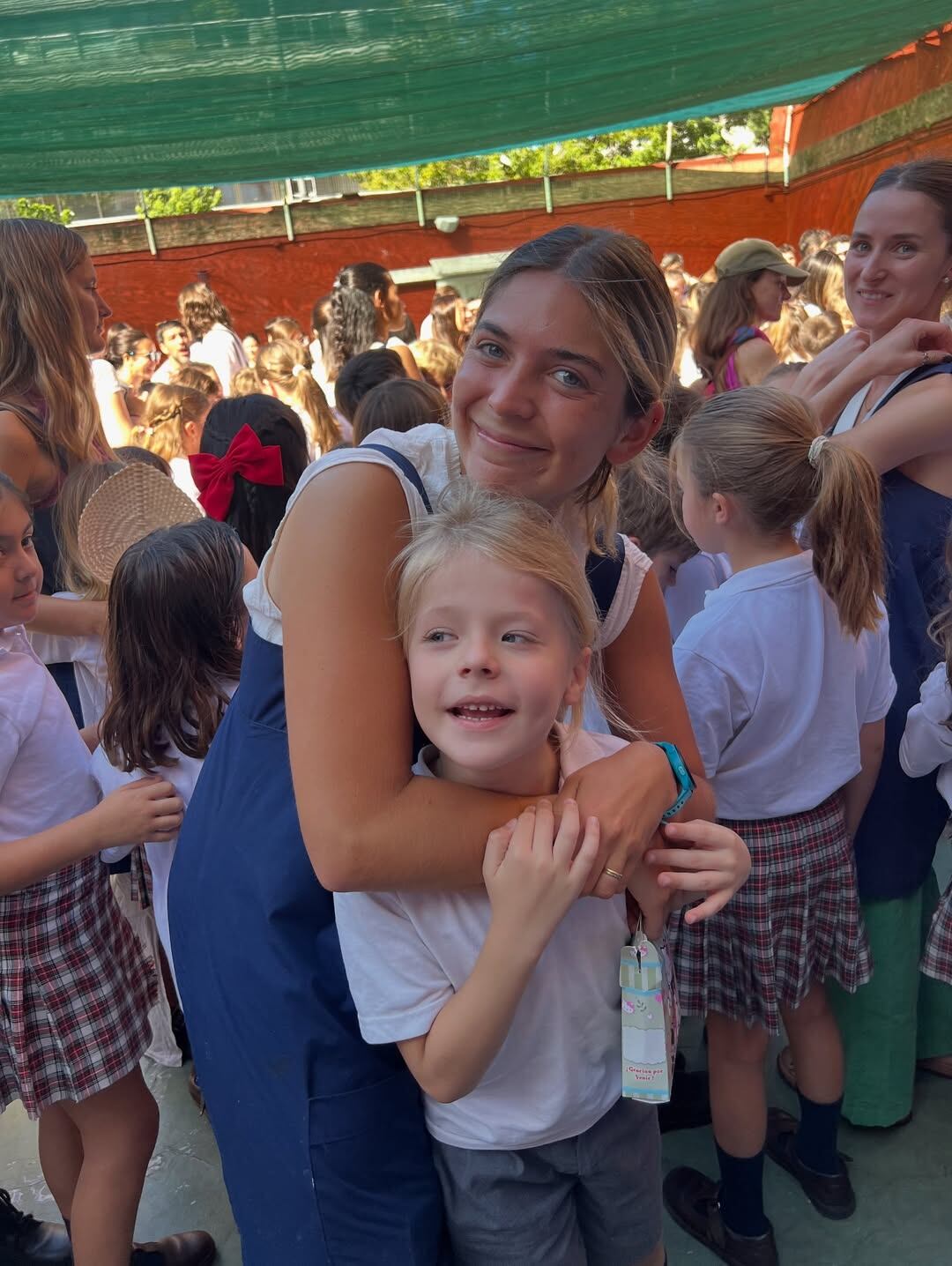 Una de las imágenes compartidas por Fliavio Mendoza de la última jornada escolar de Dionisio