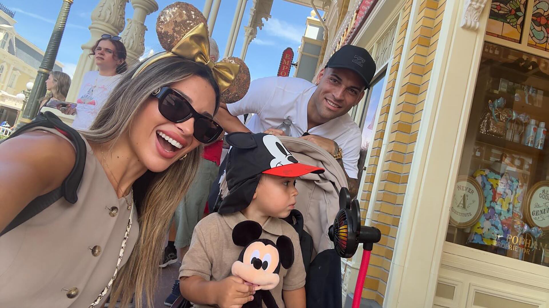 Lautaro Martínez viajó a Disney para disfrutar de sus vacaciones (Instagram)