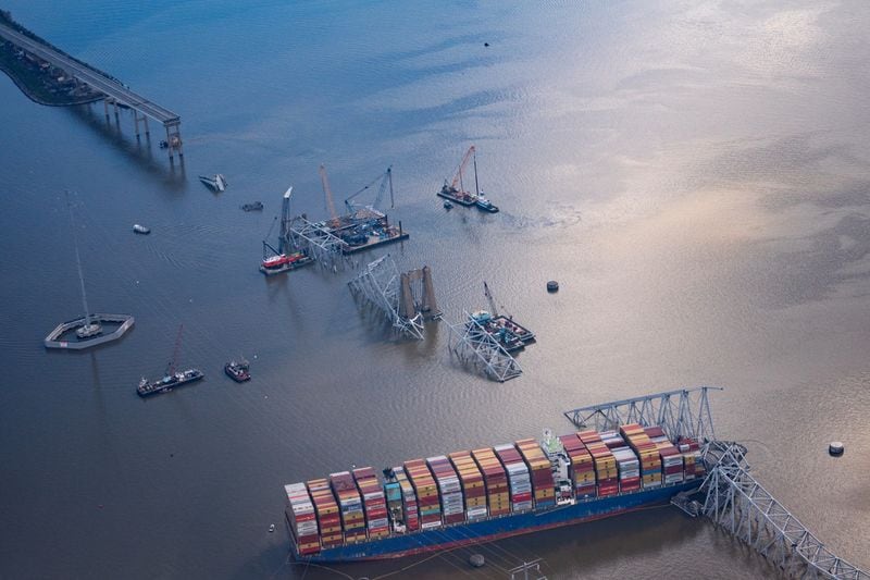 La MDTA rescindió el contrato con Kiewit por los costos elevados y ahora divide la reconstrucción del puente en cuatro tramos, con nuevo financiamiento federal y un diseño para cien años de vida útil (REUTERS/Nathan Howard/Foto de archivo)