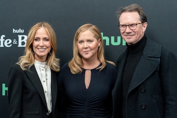 Dana Walden (izquierda), presidenta de