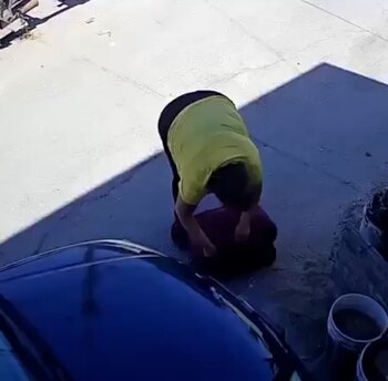 El menor fue oboligado a