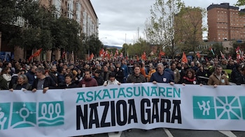 EH Bildu reivindicará este domingo la "República Vasca" y el "no a la guerra" en el Aberri Eguna
