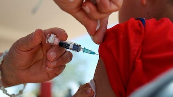 Salud advierte riesgo sanitario tras la baja cobertura de inmunización en Honduras