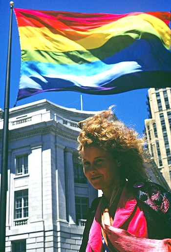 Lynn Segerblom bandera arcoiris