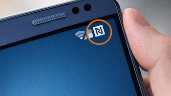 Por qué aparece la letra N en las notificaciones del celular: este es su significado