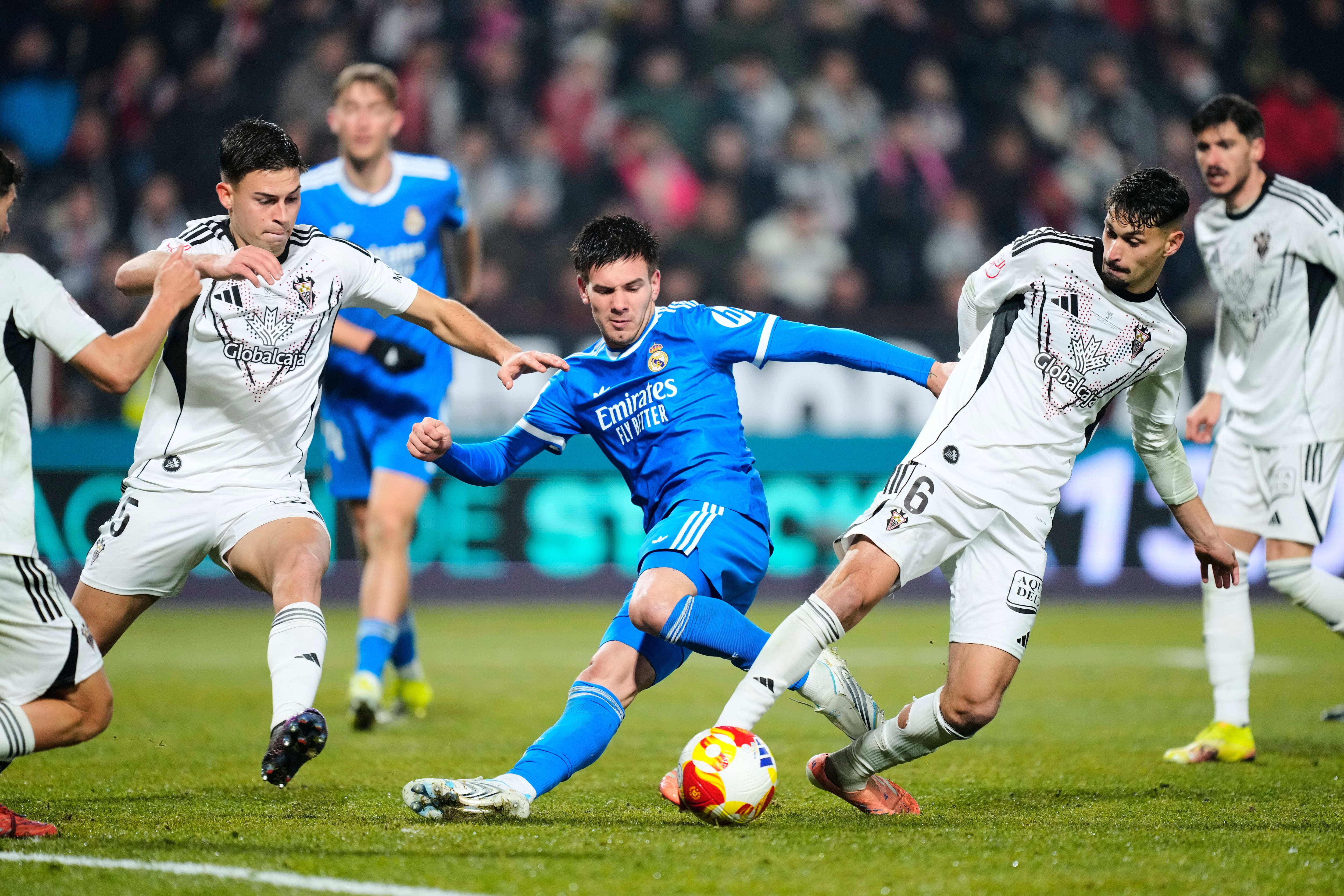 Mastan, en el histórico tropiezo ante Albacete (AP Photo/Jose Breton)
