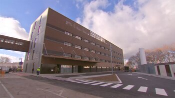 Detienen en España a una mujer por cortarle el pene a su jefe efe