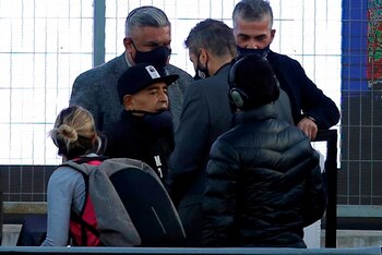 Maradona fue internado en la