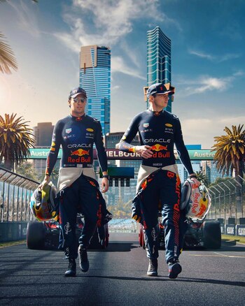 Los pilotos del Toro Rojo