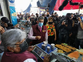 Ricardo Sheffield visitó la alcaldía