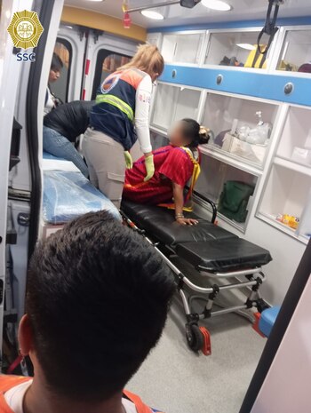 La mujer logró ser atendida