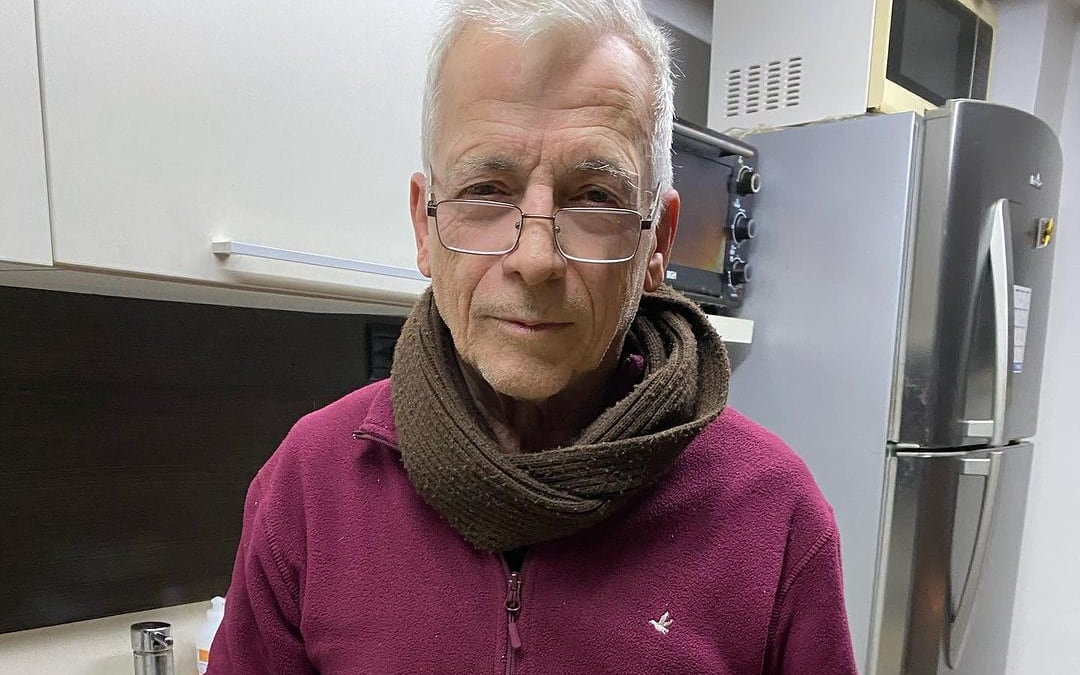 A los 50 años, Romano volvió a un confesionario en Luján tras una noche de excesos, lo que marcó un nuevo desencuentro con un sacerdote (Instagram)