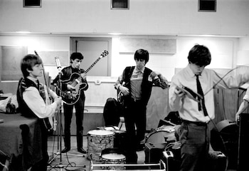 Conflictos internos, celos y rivalidad marcaron la relación de Jones con Jagger y Richards, lo que desembocó en su expulsión en 1969 (Gus Coral/Zebraonegallery.com via REUTERS THIS IMAGE HAS BEEN SUPPLIED BY A THIRD PARTY. MANDATORY CREDIT. NO RESALES. NO ARCHIVES)