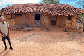 Francisco Matías junto a su