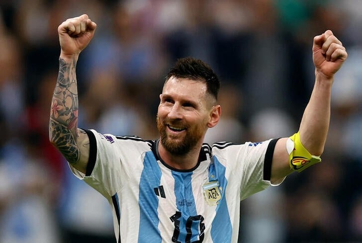 “Los inmortales, “La cabeza de Dios” y “Messi contra el mundo”: las portadas de los principales diarios del planeta tras la remontada de Argentina ante Inglaterra “Los inmortales, “La cabeza de Dios” y “Messi contra el mundo”: las portadas de los principales diarios del planeta tras la remontada de Argentina ante Inglaterra
