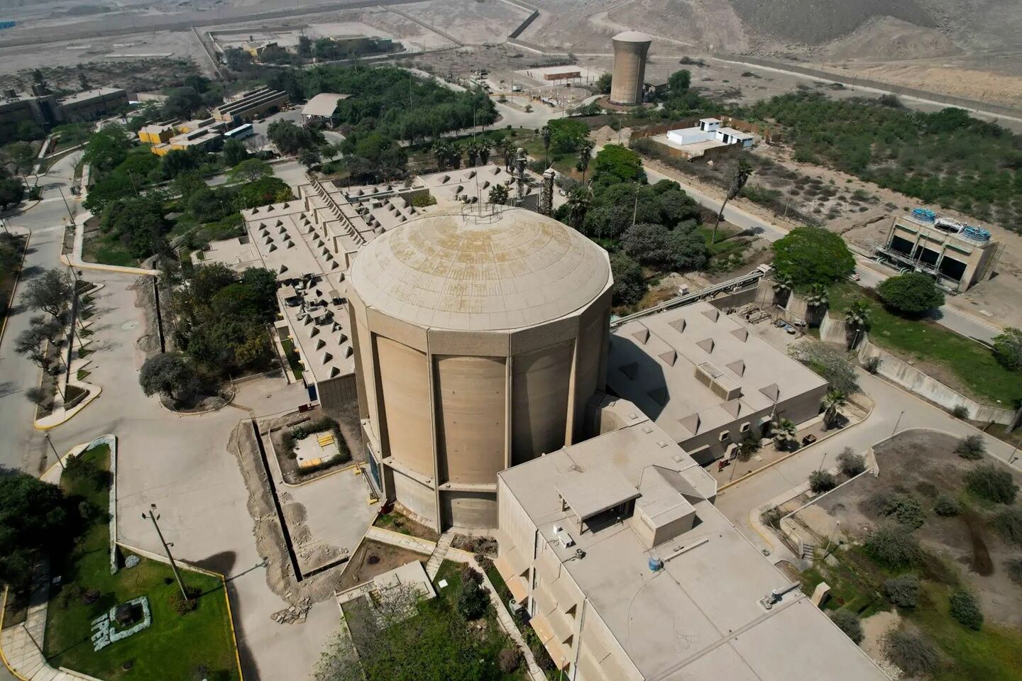Vista aérea de la Central Nuclear del Perú