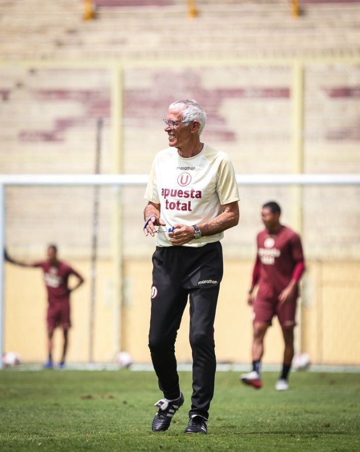 El esquema de Néstor Cúper potenció una faceta que César Inga disfruta especialmente. El lateral aseguró sentirse cómodo como carrilero y valoró la confianza que recibió desde la llegada del entrenador. (Universitario de Deportes)