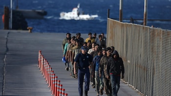 Las autoridades griegas rescatan a