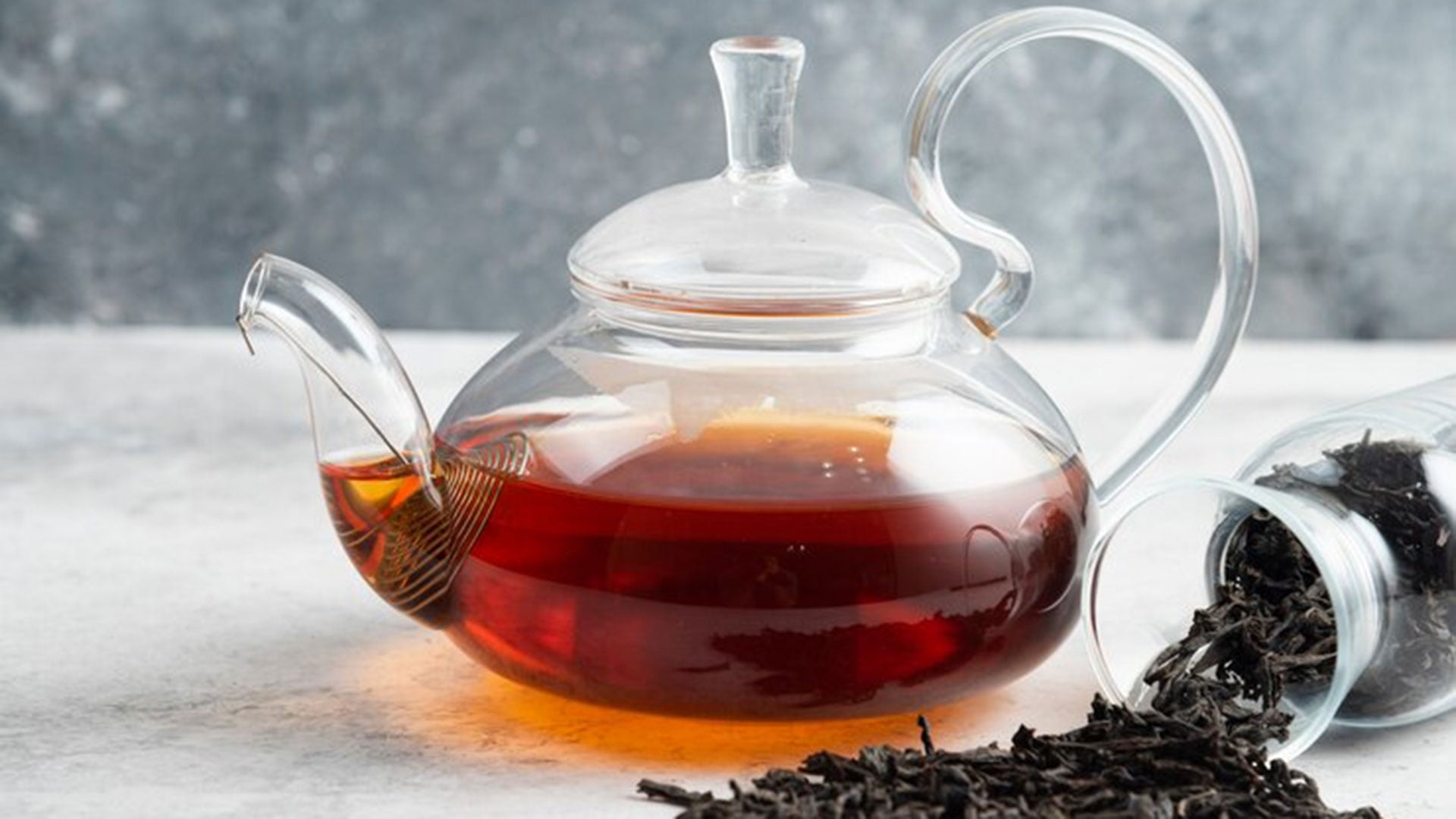 El té, sin azúcar, potencia los beneficios cardiovasculares del desayuno Freepik