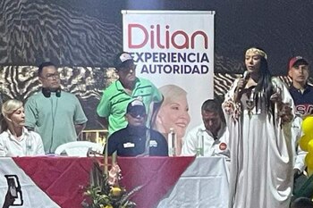 Martha Peralta apoya a Dilian