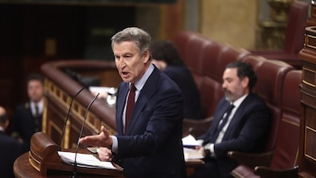 Feijóo llama a Sánchez "pacifista